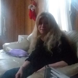 Meet your Posher, Vicky